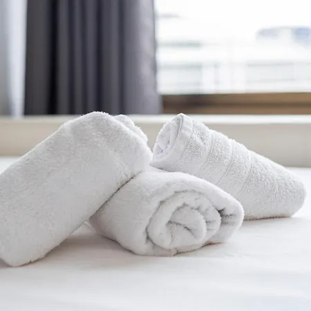 Neptune Suite-hosted By Sweetstay * Gibraltar