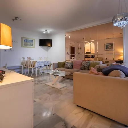 Neptune Suite-hosted By Sweetstay Gibraltar